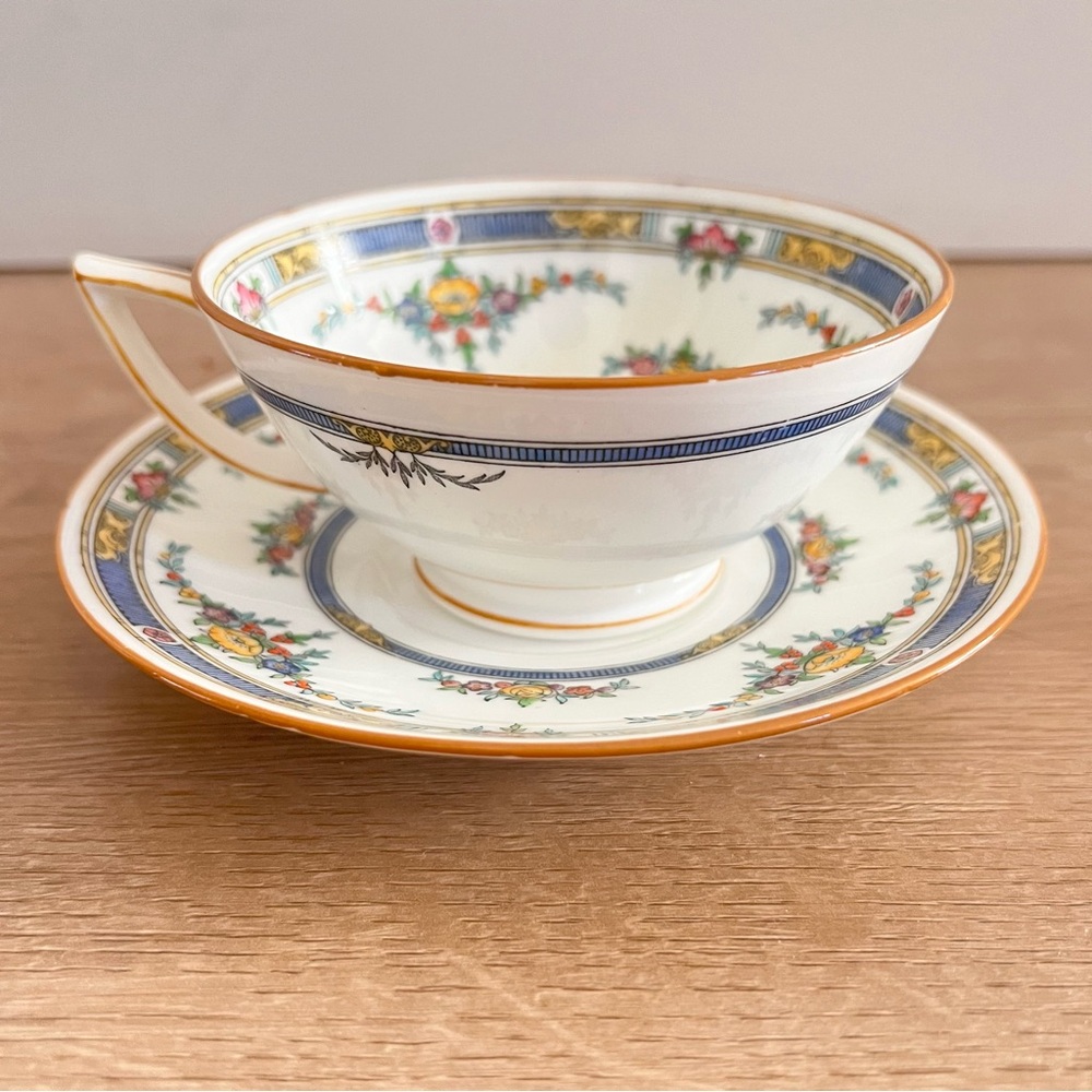 Antique‎ 1924 Mintons England Bone China yellow flower Princess Tea Cup & Saucer